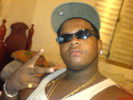 moi en mode gangstar
